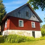 Lodge Paali