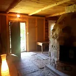 Lodge Paali *