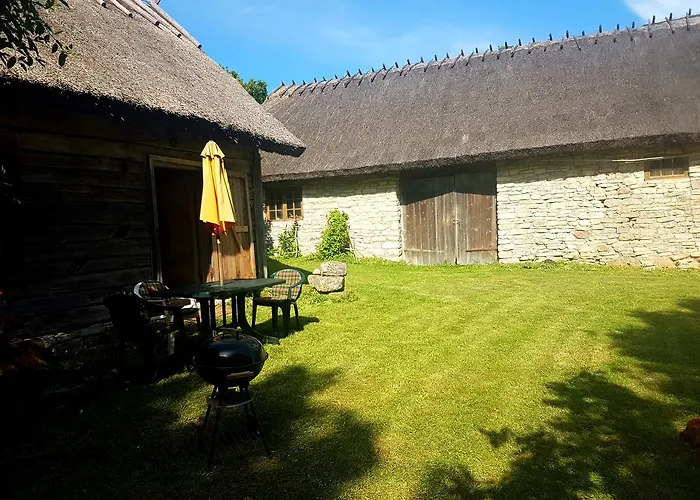 Alojamento de Turismo Selvagem Paali Tornimae