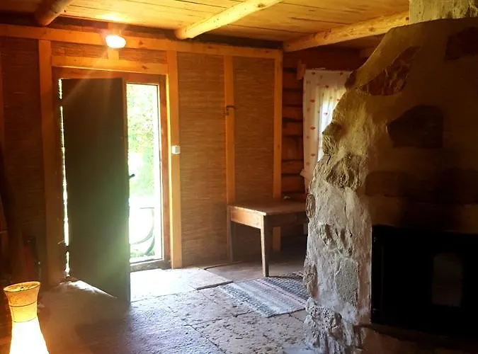 بيت خشبي Paali *